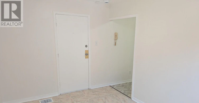 2-22 Barton Street E, Hamilton, ON, L8L 2V5 - 2