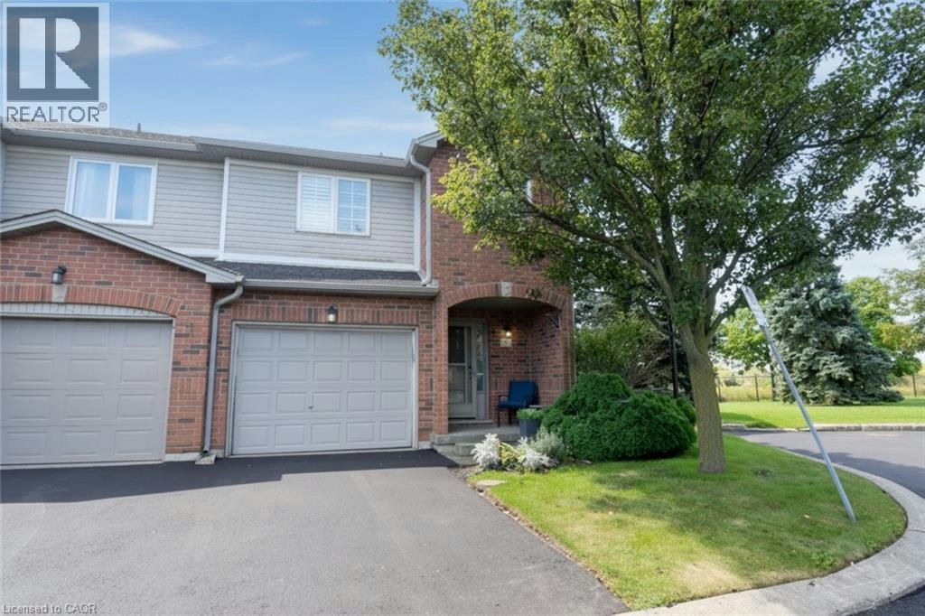 56-800 Paramount Drive, Hamilton, ON, L8J 3V8