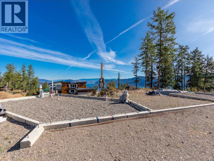 775 Wood Road, West Kelowna, BC, V1Z 3V6 - 12