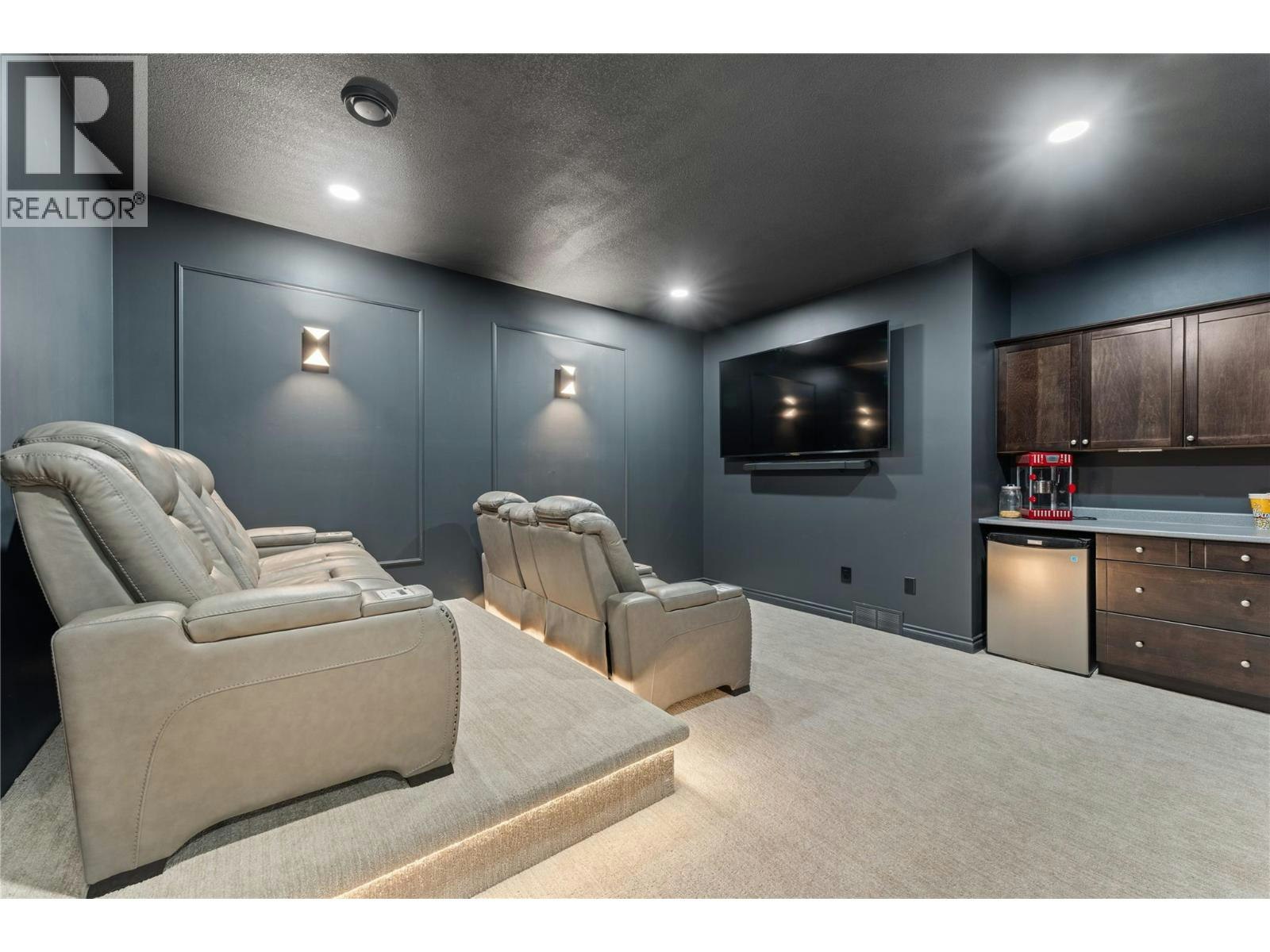 408 Okaview Road, Kelowna, BC, V1W 4K2 - 31