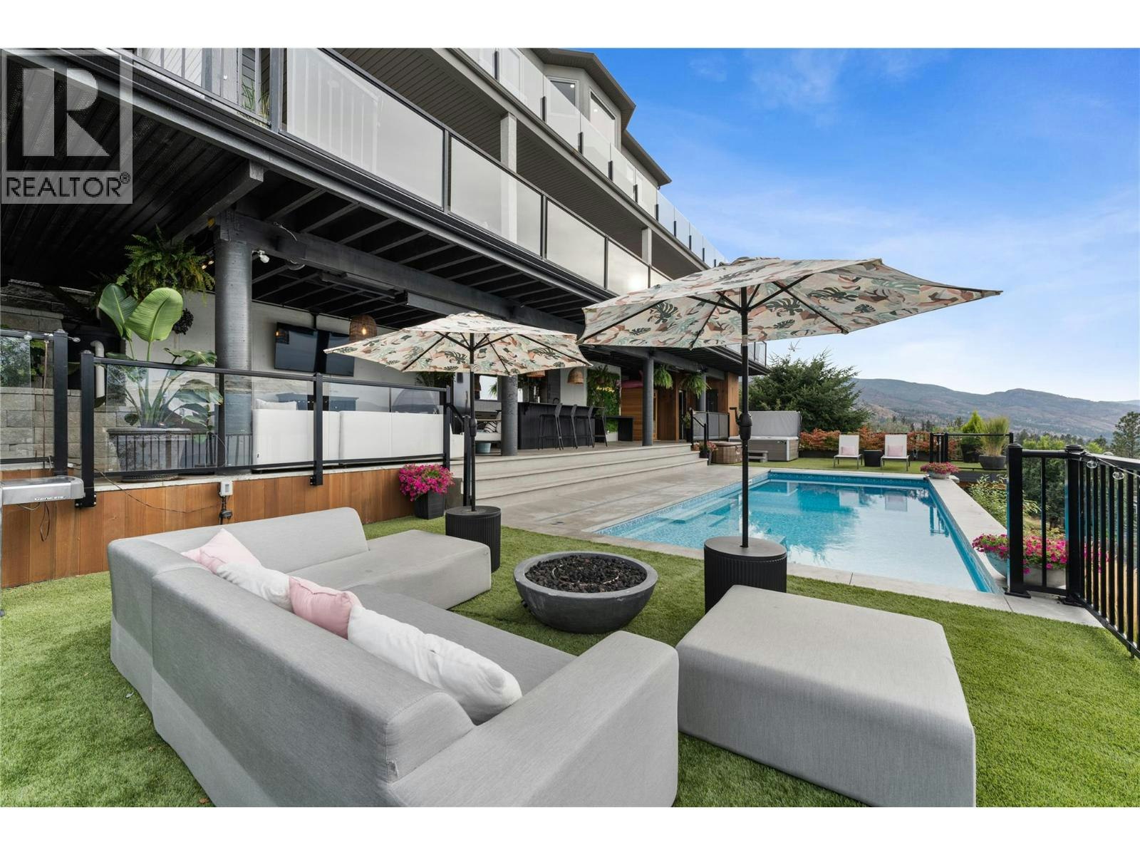 408 Okaview Road, Kelowna, BC, V1W 4K2 - 51