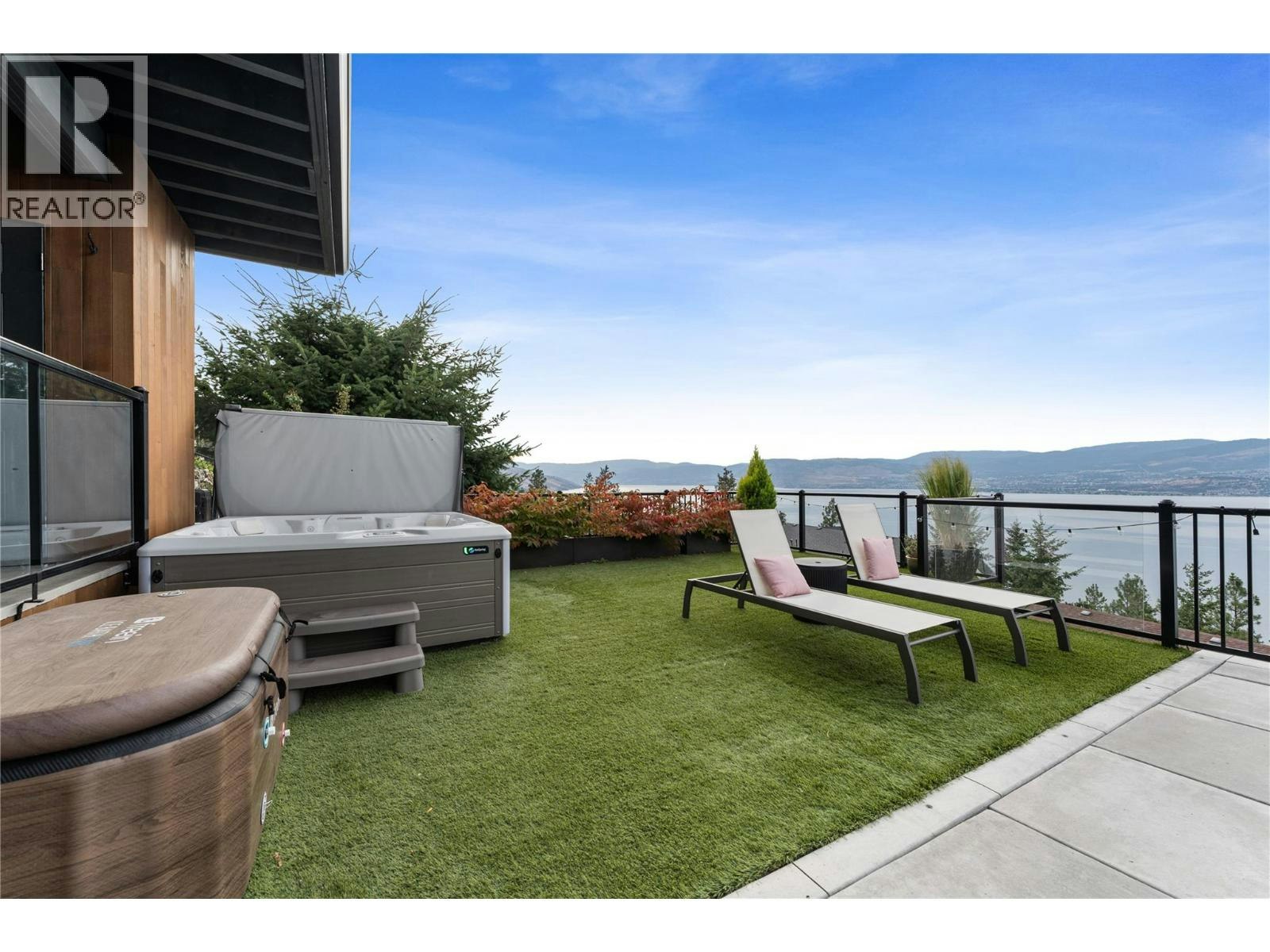 408 Okaview Road, Kelowna, BC, V1W 4K2 - 47