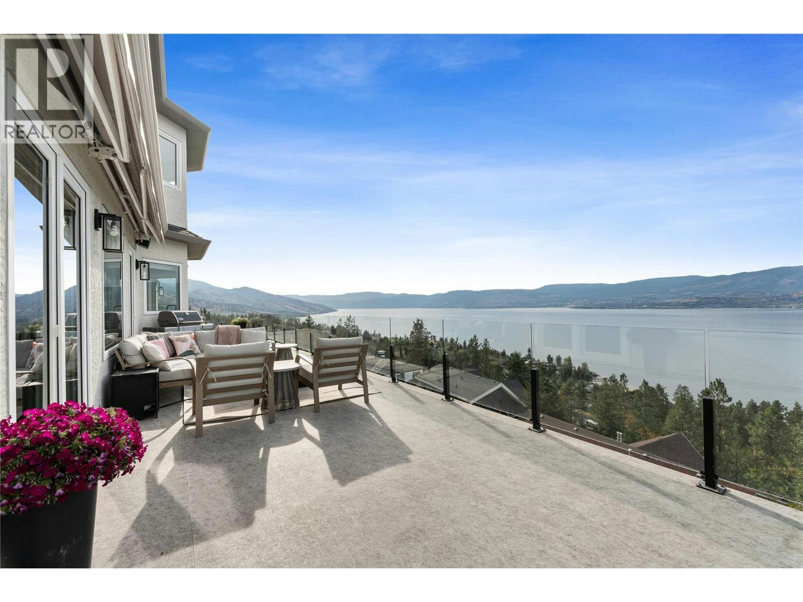 408 Okaview Road, Kelowna, BC, V1W 4K2 - 56
