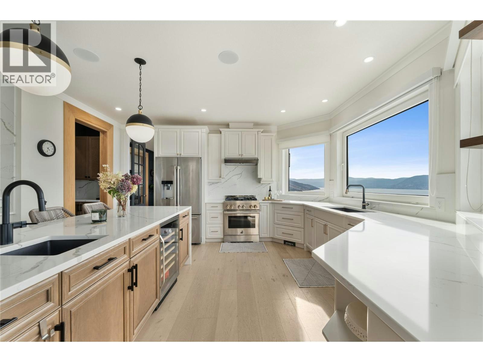 408 Okaview Road - 5