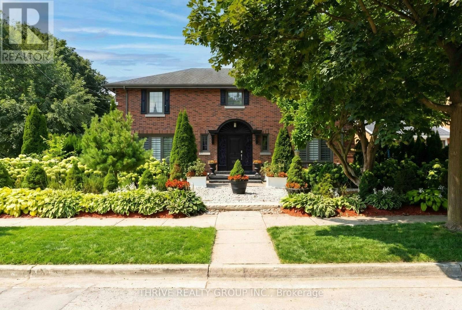 1067 Lombardo Avenue, London, ON, N6A 2X9