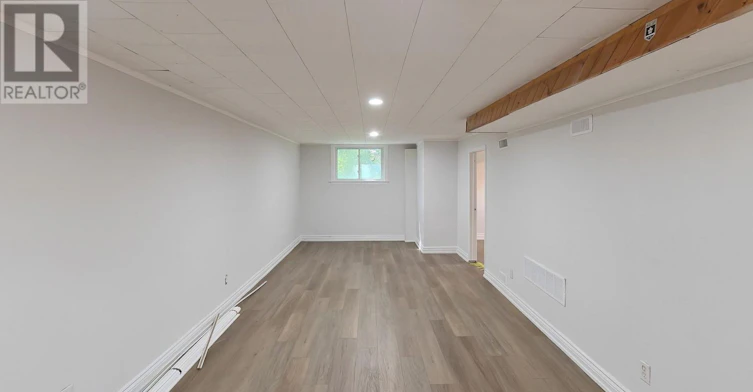 148 Winchester Road E, Whitby, ON, L1M 1X2 - 9