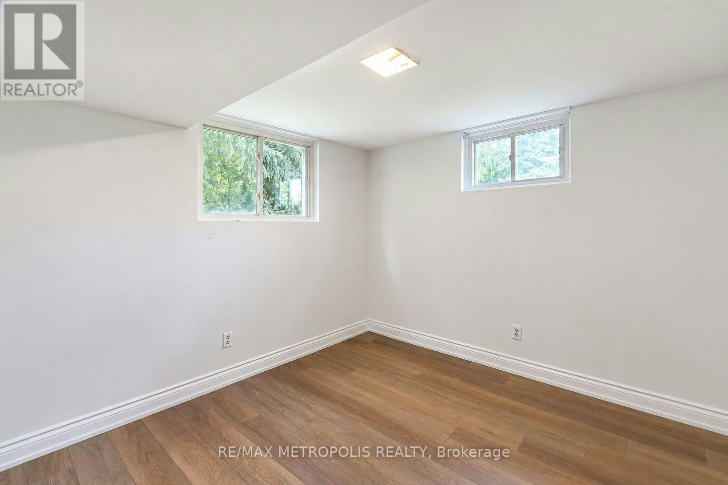 148 Winchester Road E, Whitby, ON, L1M 1X2 - 10