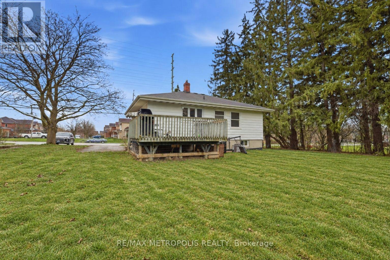 148 Winchester Road E, Whitby, ON, L1M 1X2 - 15