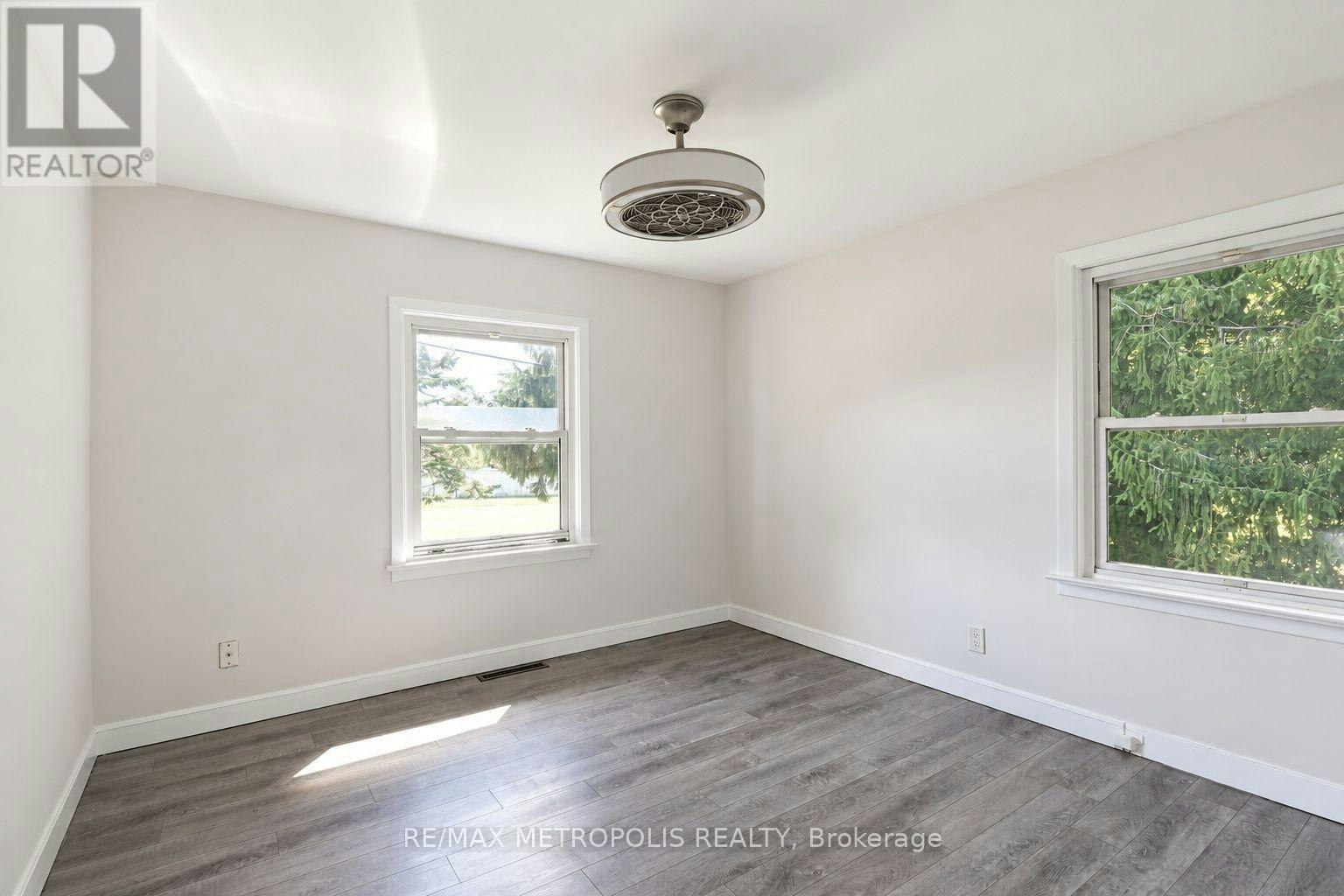 148 Winchester Road E, Whitby, ON, L1M 1X2 - 7