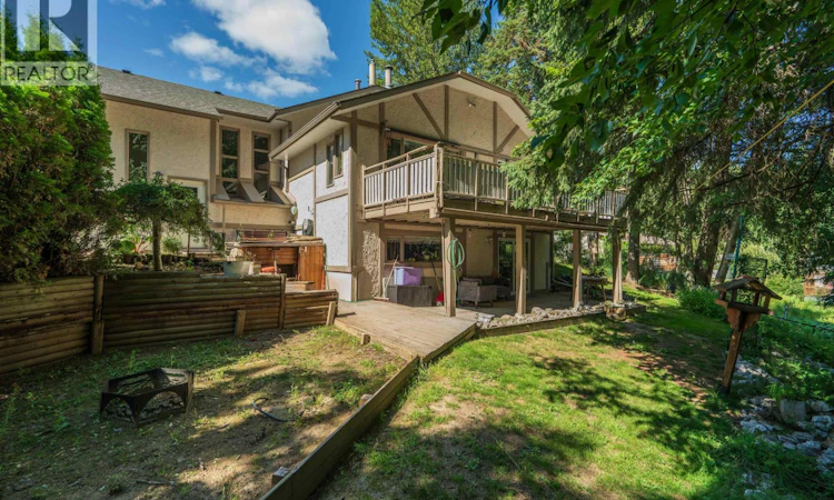 3018 Glade Road