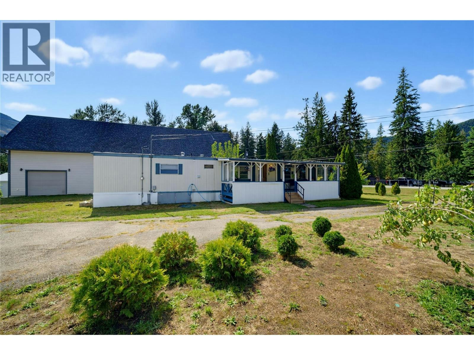 405 Gillis Avenue, Sicamous, BC, V0E 2V1 - 48