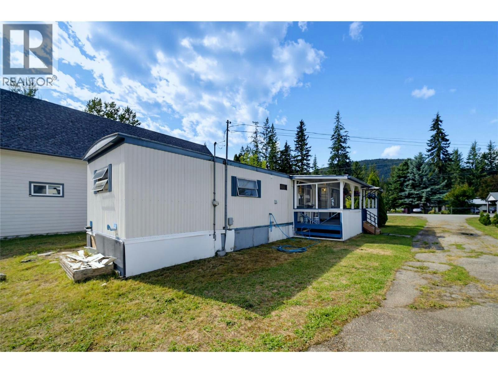 405 Gillis Avenue, Sicamous, BC, V0E 2V1 - 40