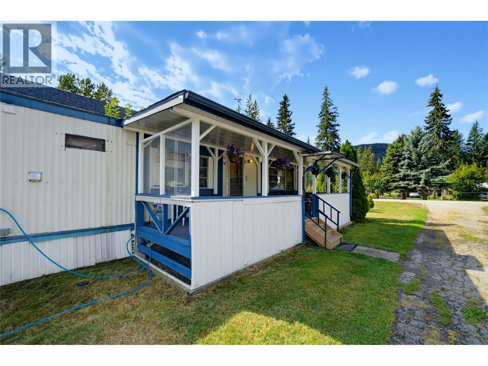 405 Gillis Avenue, Sicamous, BC, V0E 2V1 - 39