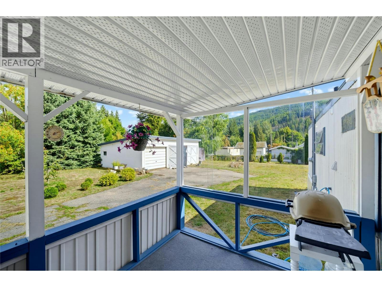 405 Gillis Avenue, Sicamous, BC, V0E 2V1 - 32