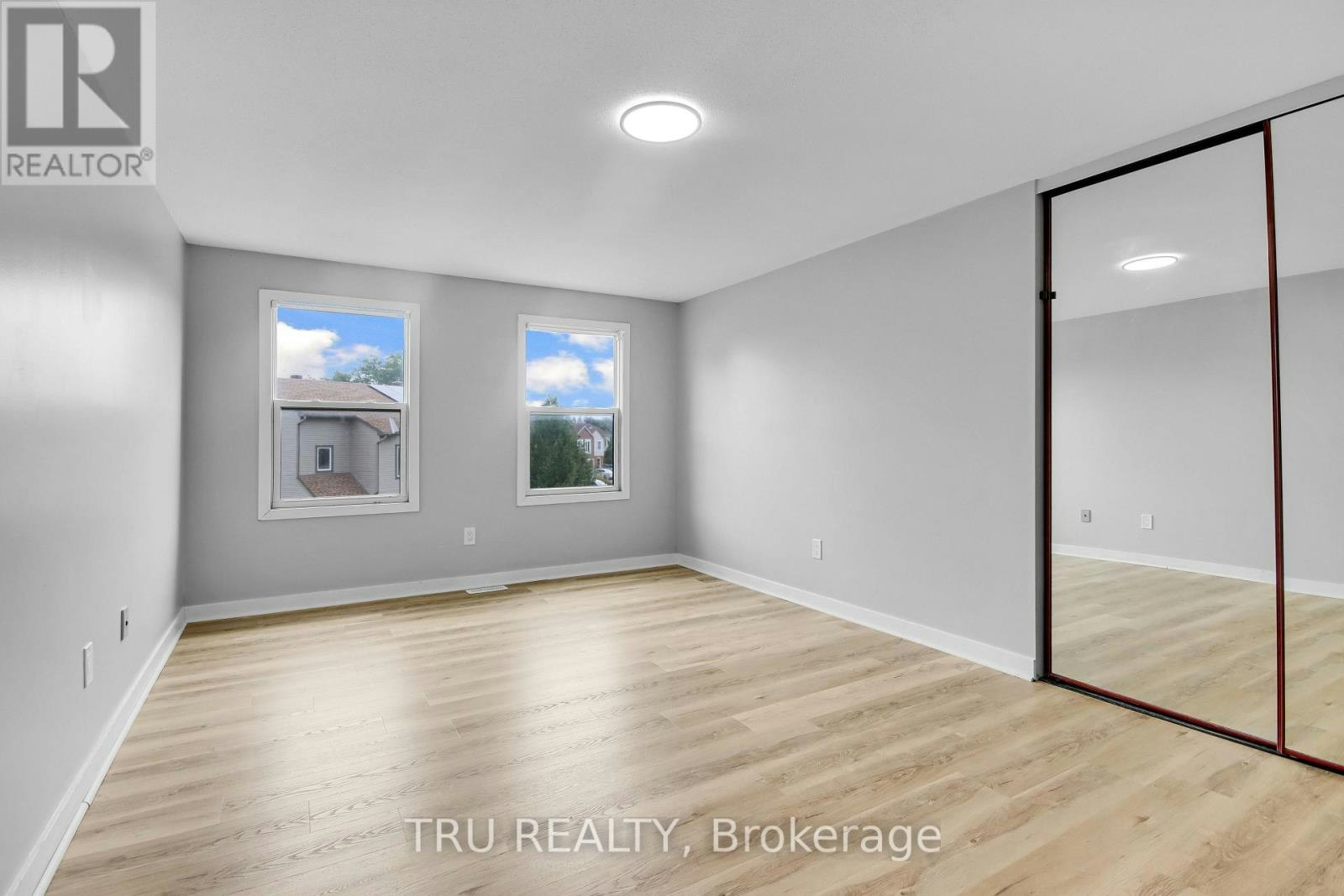 52 Greenboro Crescent, Ottawa, ON, K1T 1W5 - 21