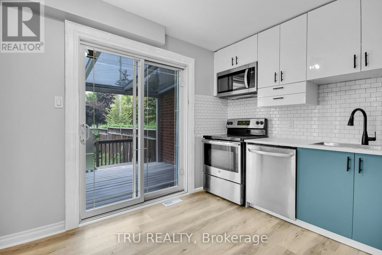 52 Greenboro Crescent, Ottawa, ON, K1T 1W5 - 16