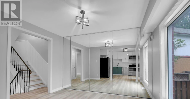 52 Greenboro Crescent, Ottawa, ON, K1T 1W5 - 8