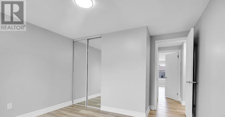 52 Greenboro Crescent, Ottawa, ON, K1T 1W5 - 27