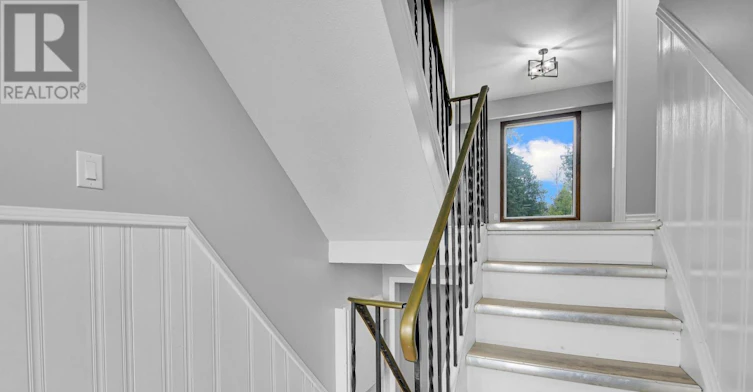 52 Greenboro Crescent, Ottawa, ON, K1T 1W5 - 3