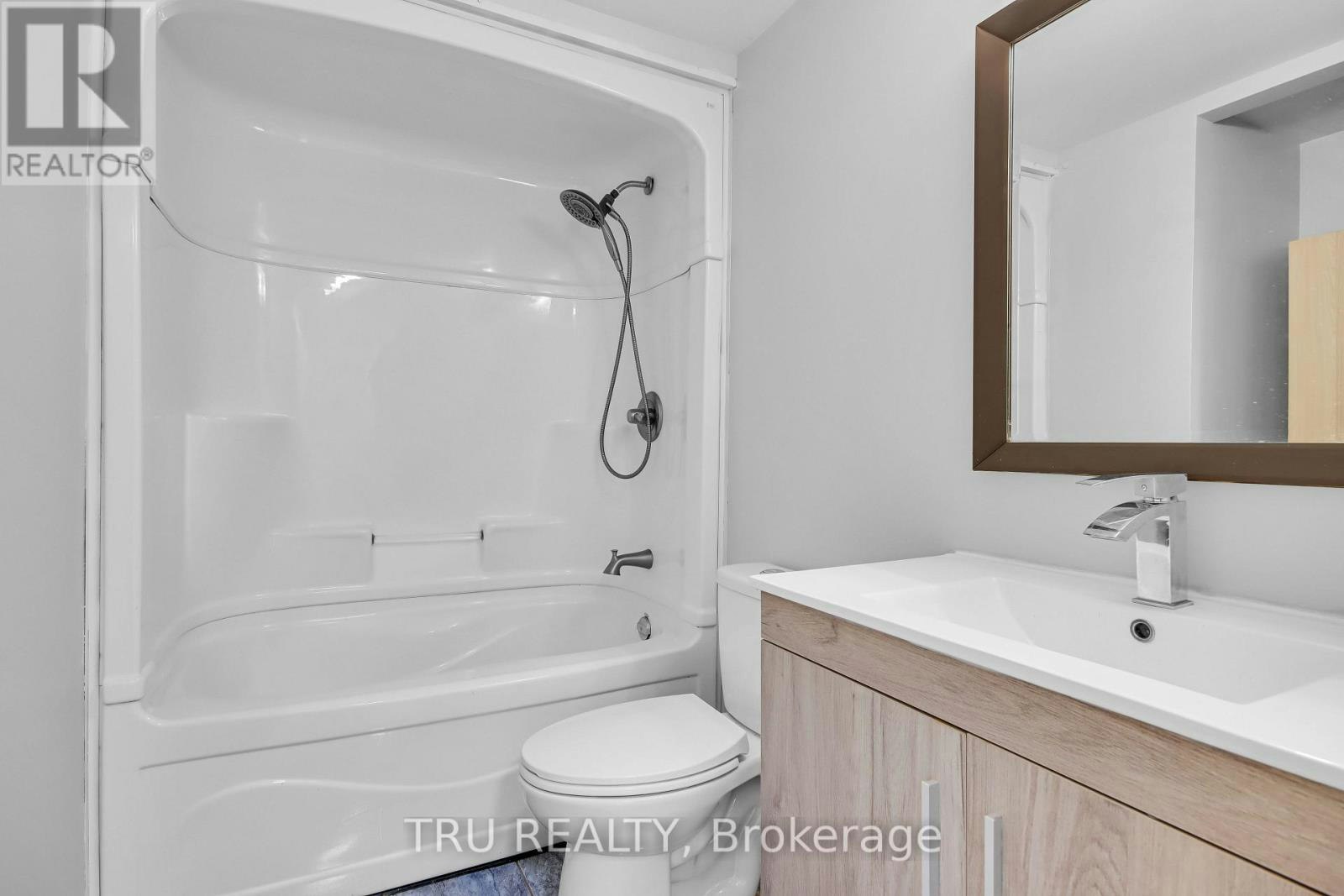 52 Greenboro Crescent, Ottawa, ON, K1T 1W5 - 23