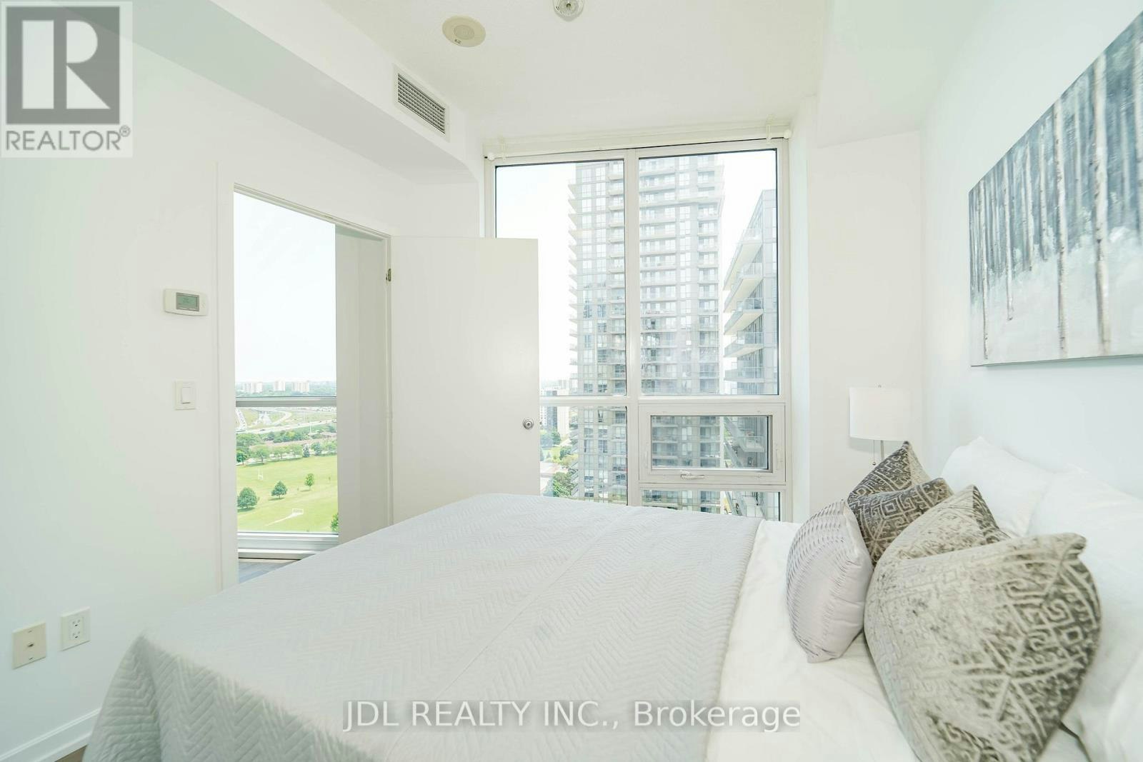 2110-50 Forest Manor Road, Toronto, ON, M2J 1M6 - 15
