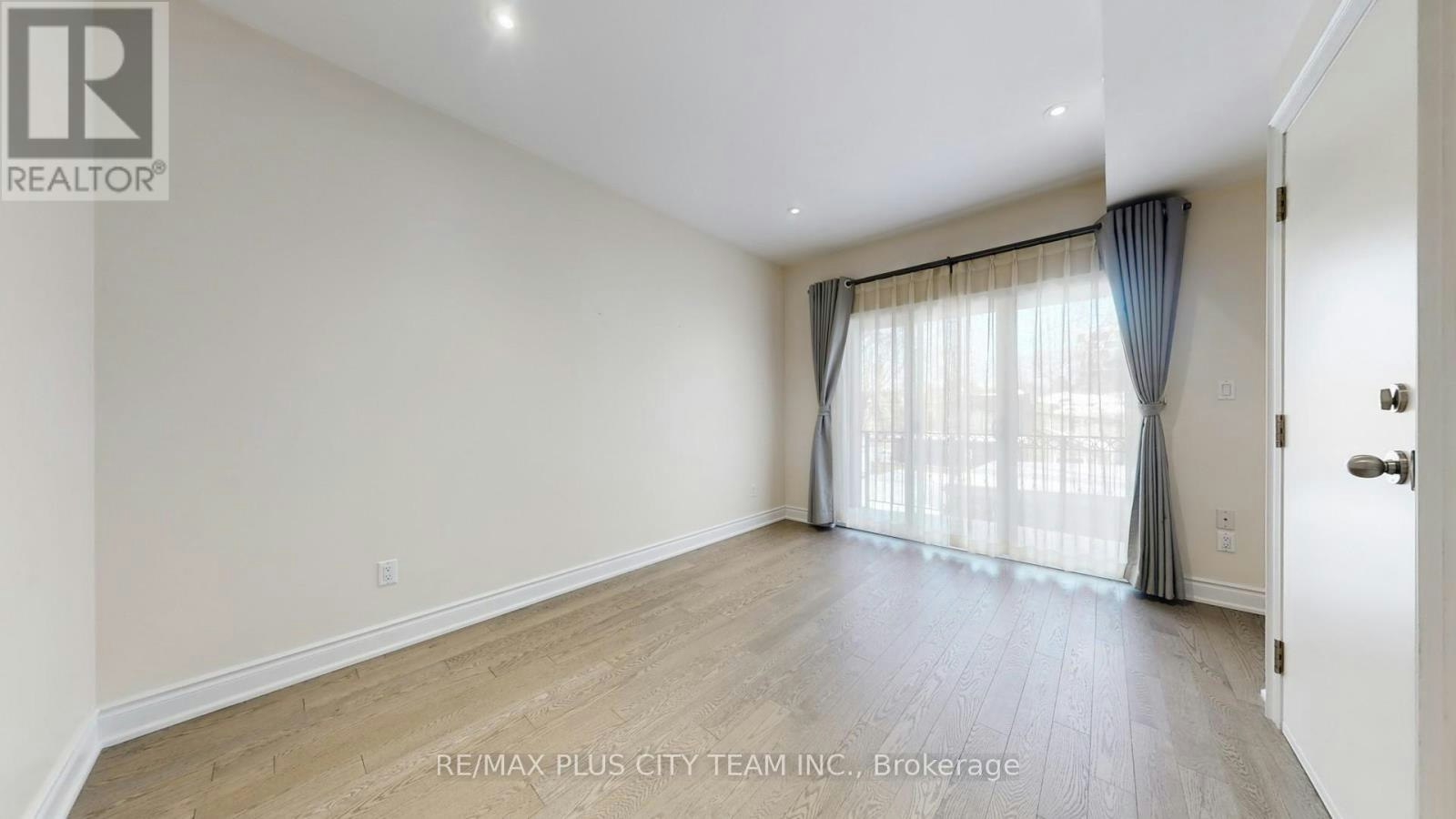 2-381 Ontario Street, Toronto, ON, M5A 2V8 - 15