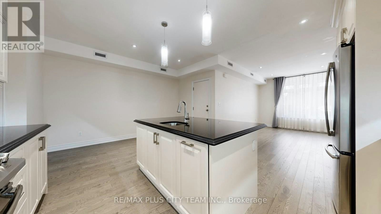 2-381 Ontario Street, Toronto, ON, M5A 2V8 - 12