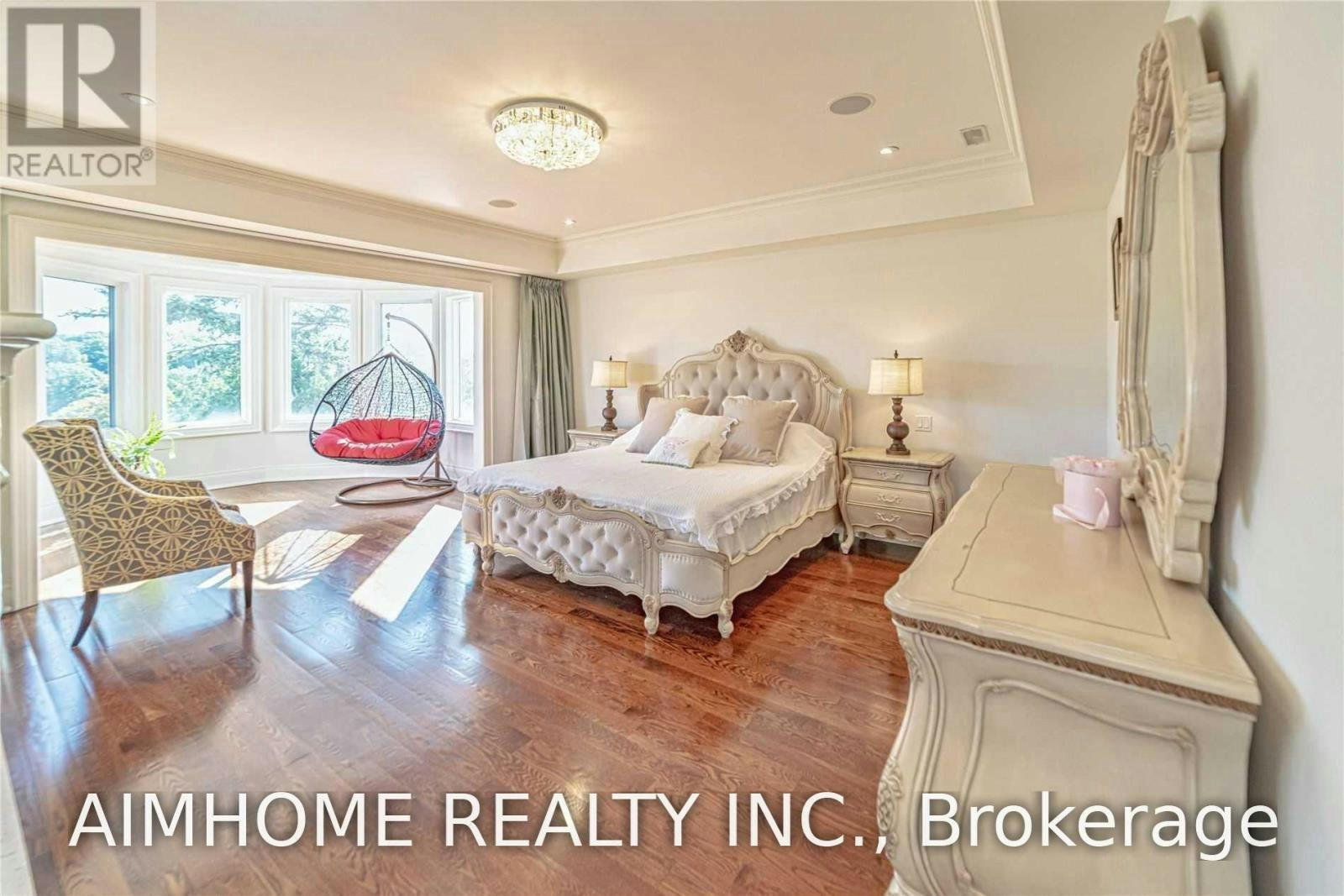 19 Brockington Crescent, Toronto, ON, M3H 4S9 - 14