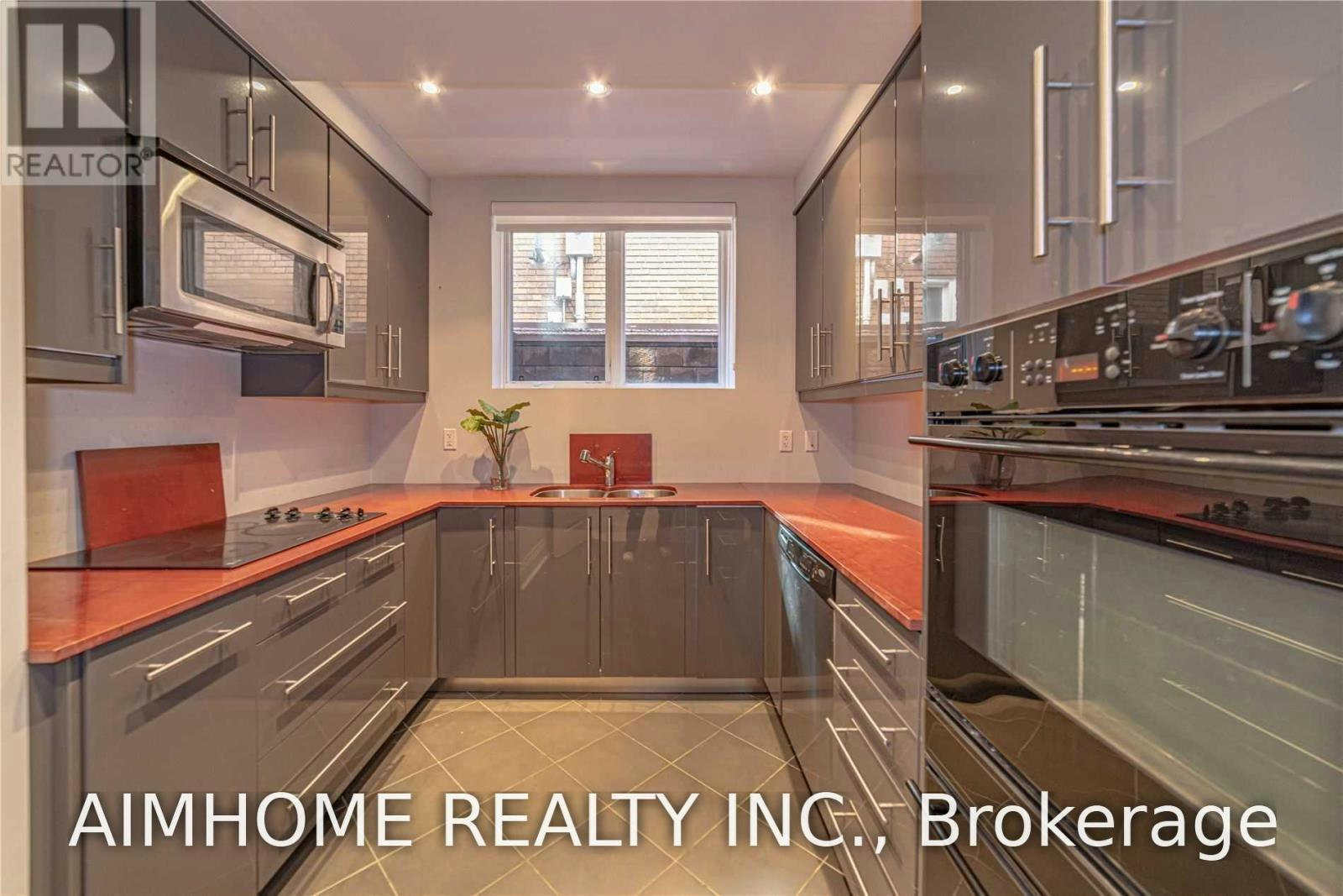 19 Brockington Crescent, Toronto, ON, M3H 4S9 - 31