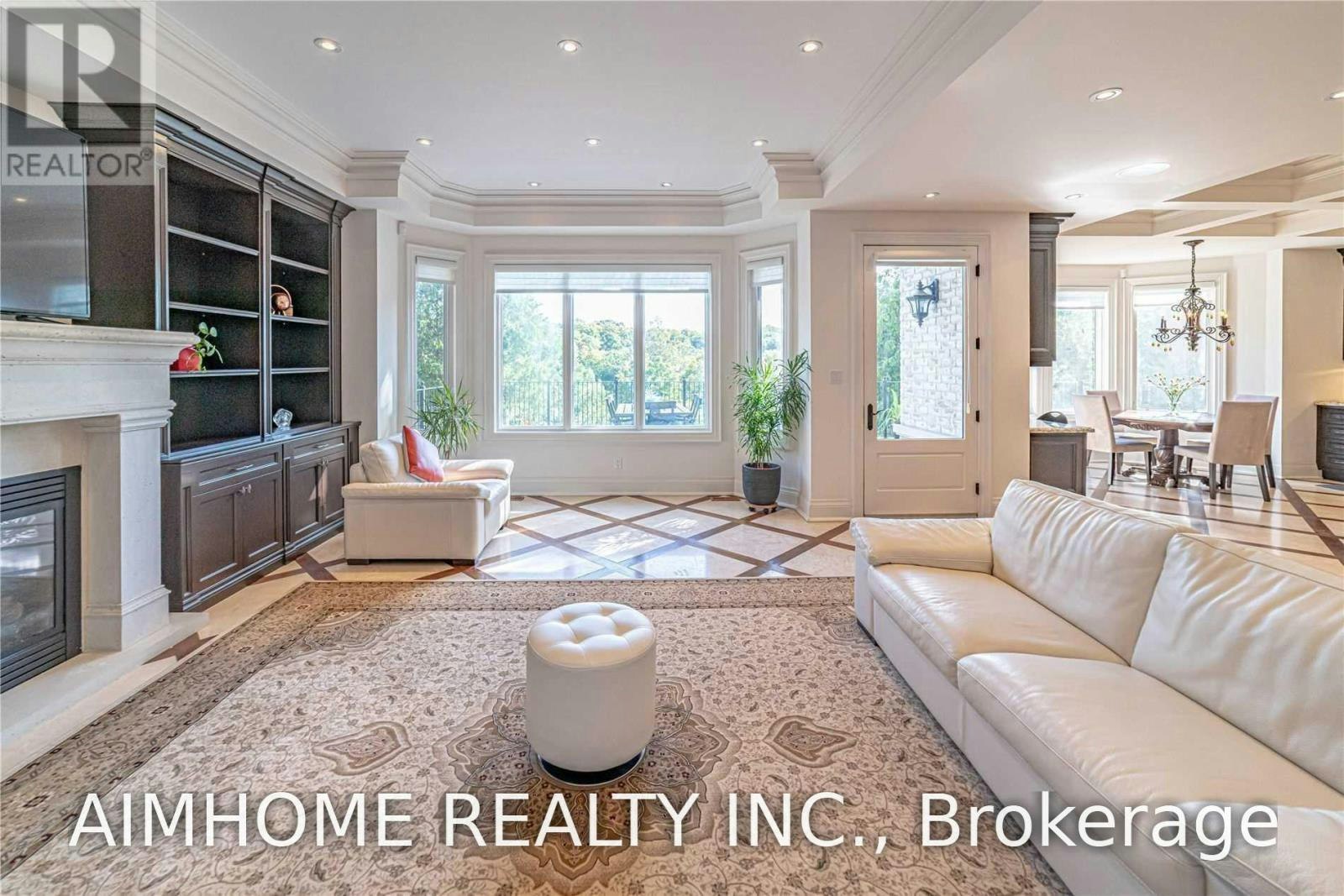 19 Brockington Crescent, Toronto, ON, M3H 4S9 - 7