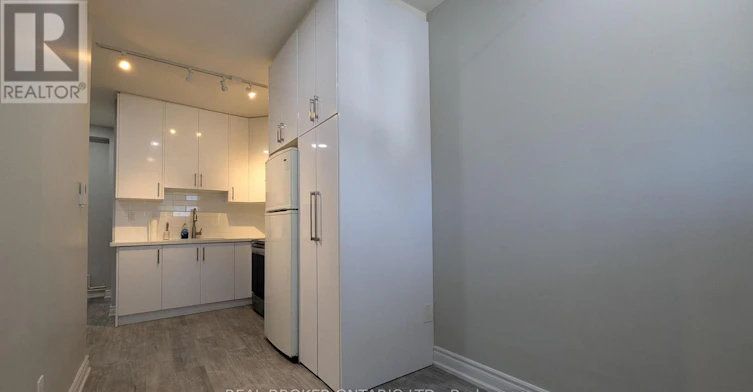 3-157 Main Street, Toronto, ON, M4E 2Z5 - 6