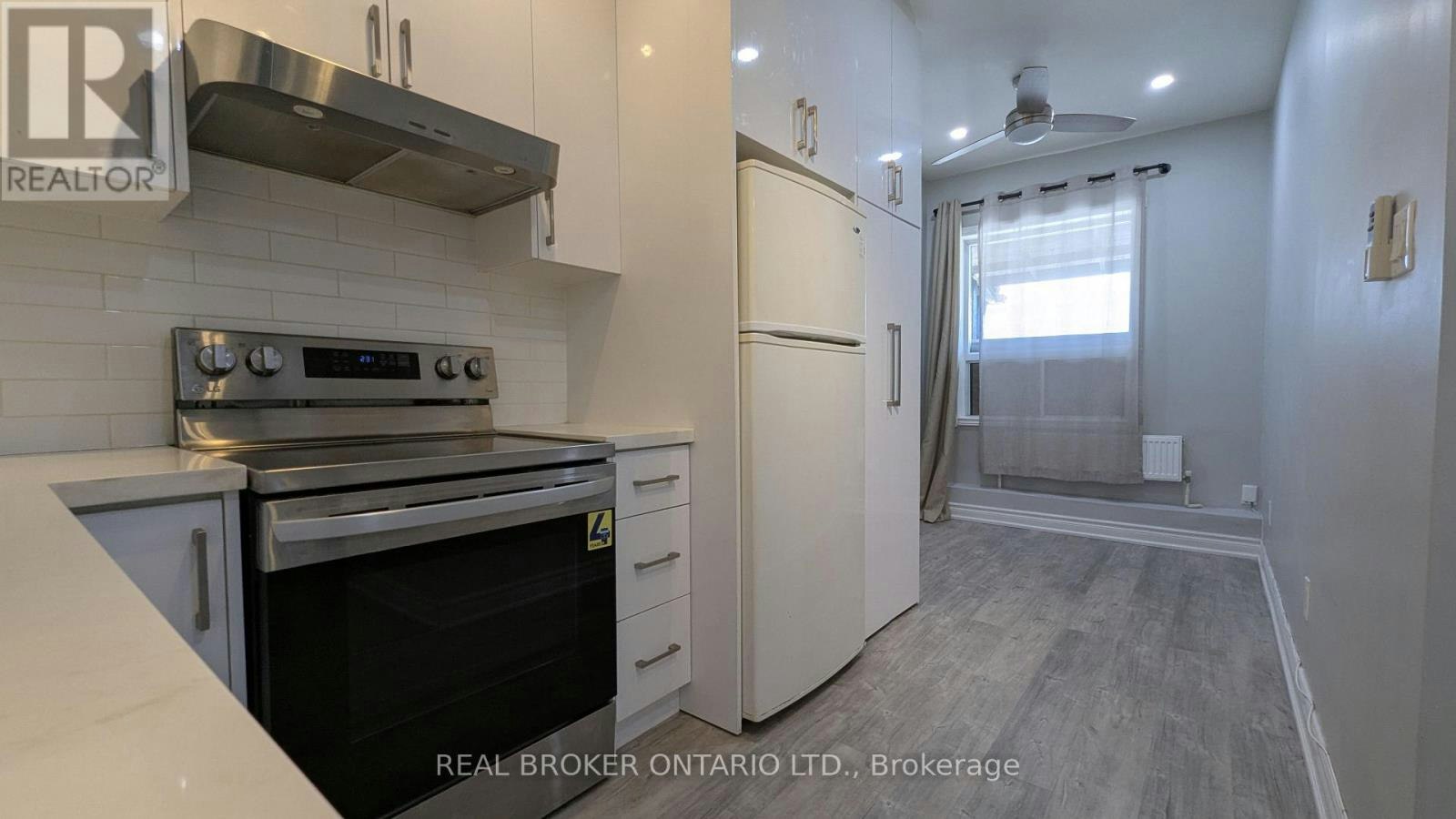 3-157 Main Street, Toronto, ON, M4E 2Z5 - 4