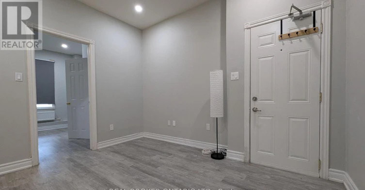 3-157 Main Street, Toronto, ON, M4E 2Z5 - 2