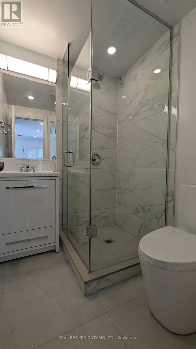 1-1150 Woodbine Avenue, Toronto, ON, M4C 4C9 - 7