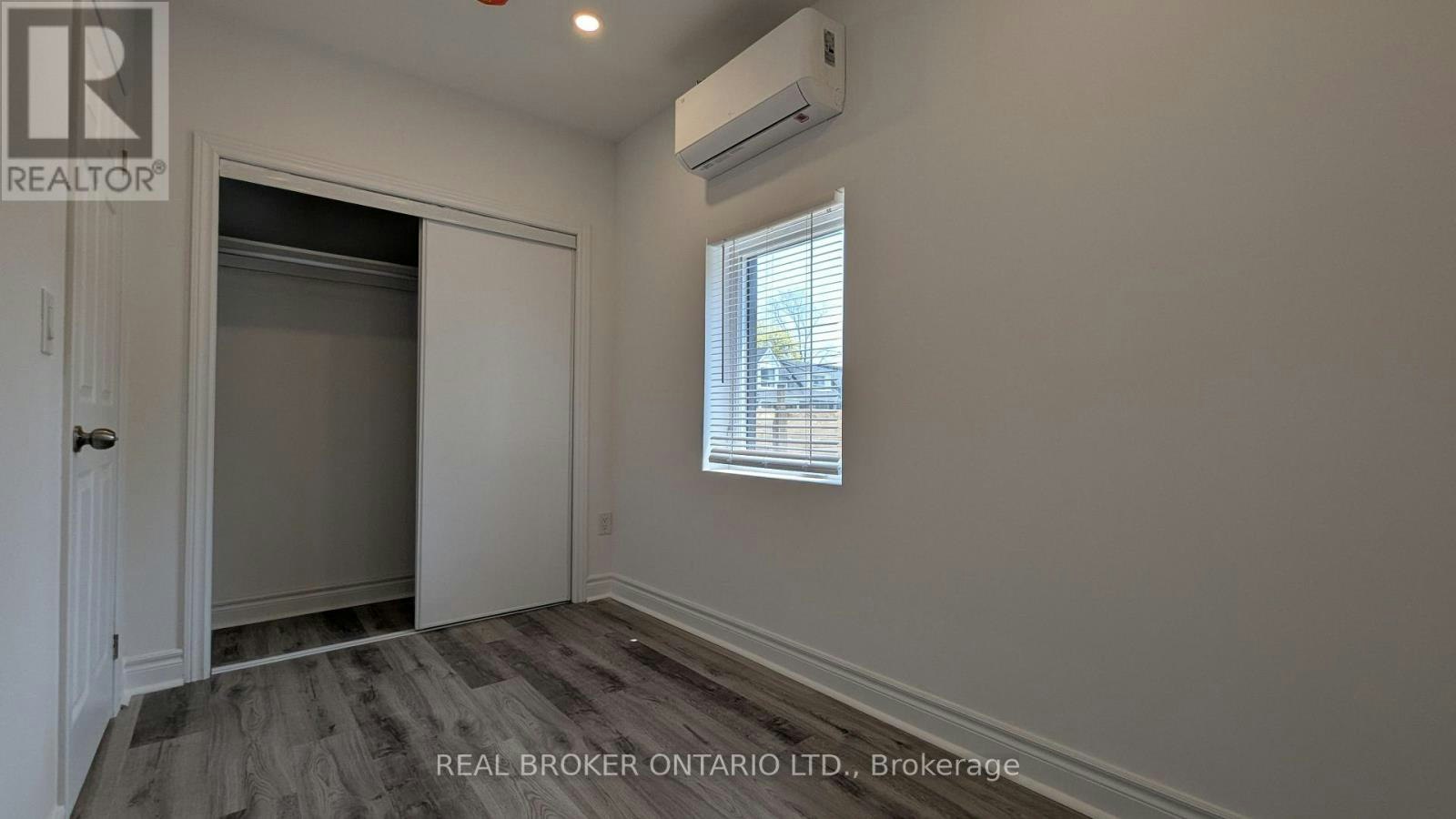 1-1150 Woodbine Avenue, Toronto, ON, M4C 4C9 - 4