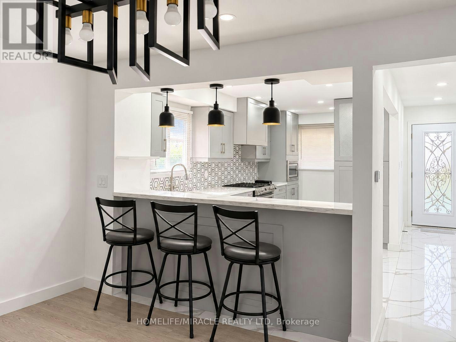 19 Shademaster Court, Toronto, ON, M1B 1Y5 - 6