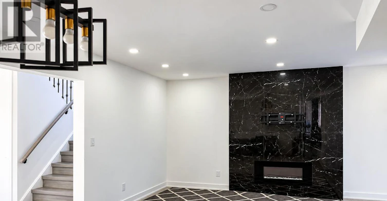 19 Shademaster Court, Toronto, ON, M1B 1Y5 - 3