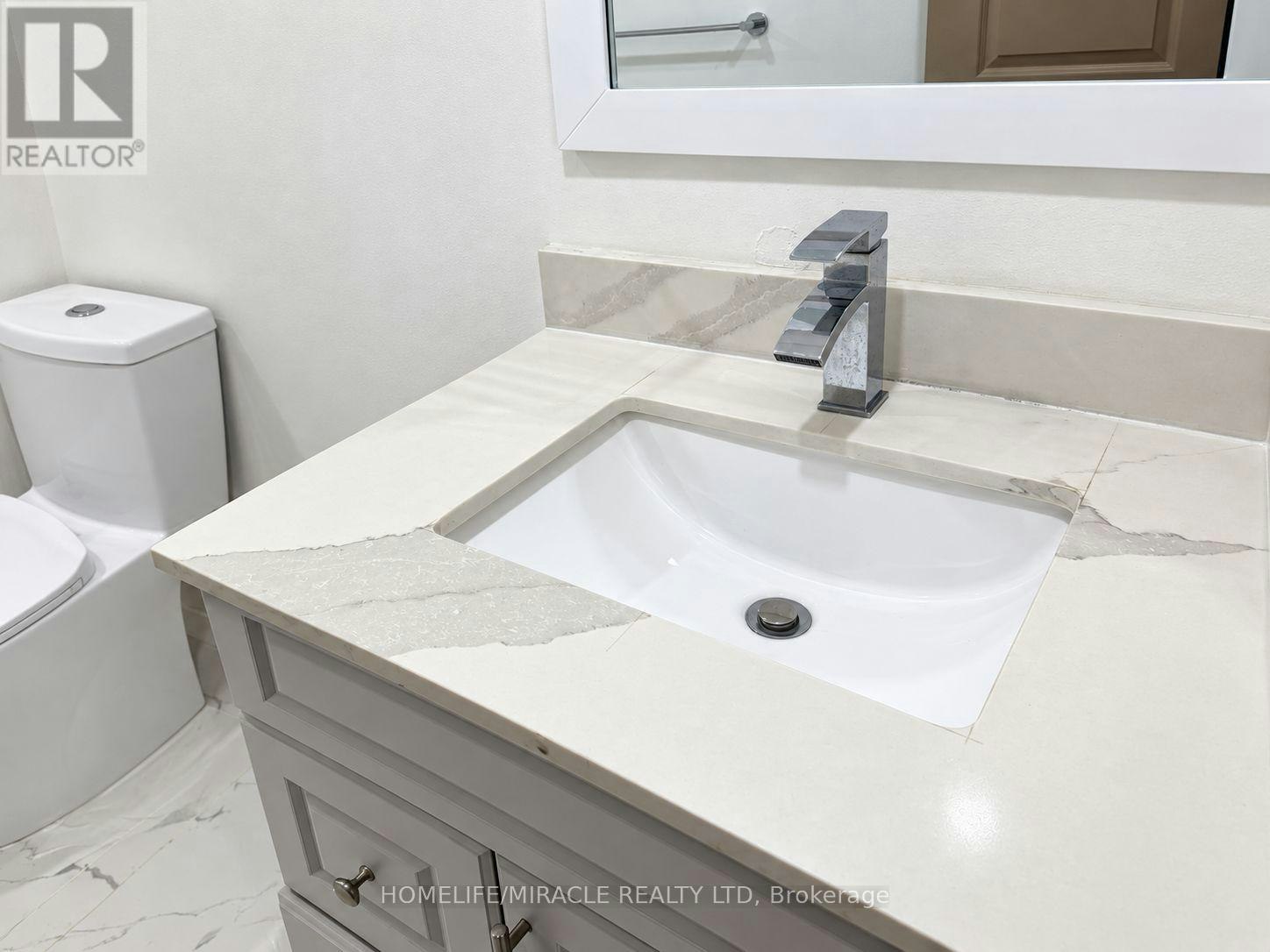 19 Shademaster Court, Toronto, ON, M1B 1Y5 - 18