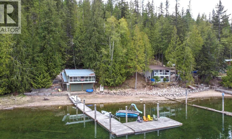 5-3602 Mabel Lake Road