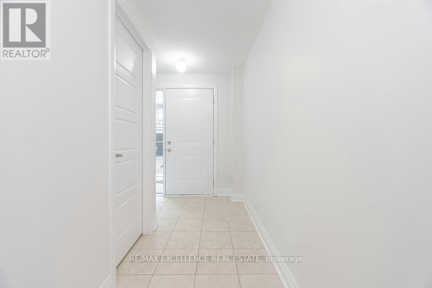 51-165 Hampshire Way, Milton, ON, L9T 8M7 - 4