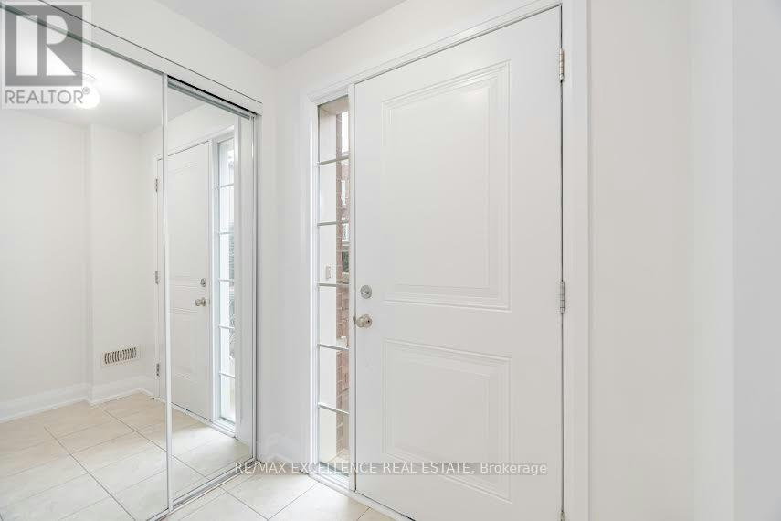 51-165 Hampshire Way, Milton, ON, L9T 8M7 - 2