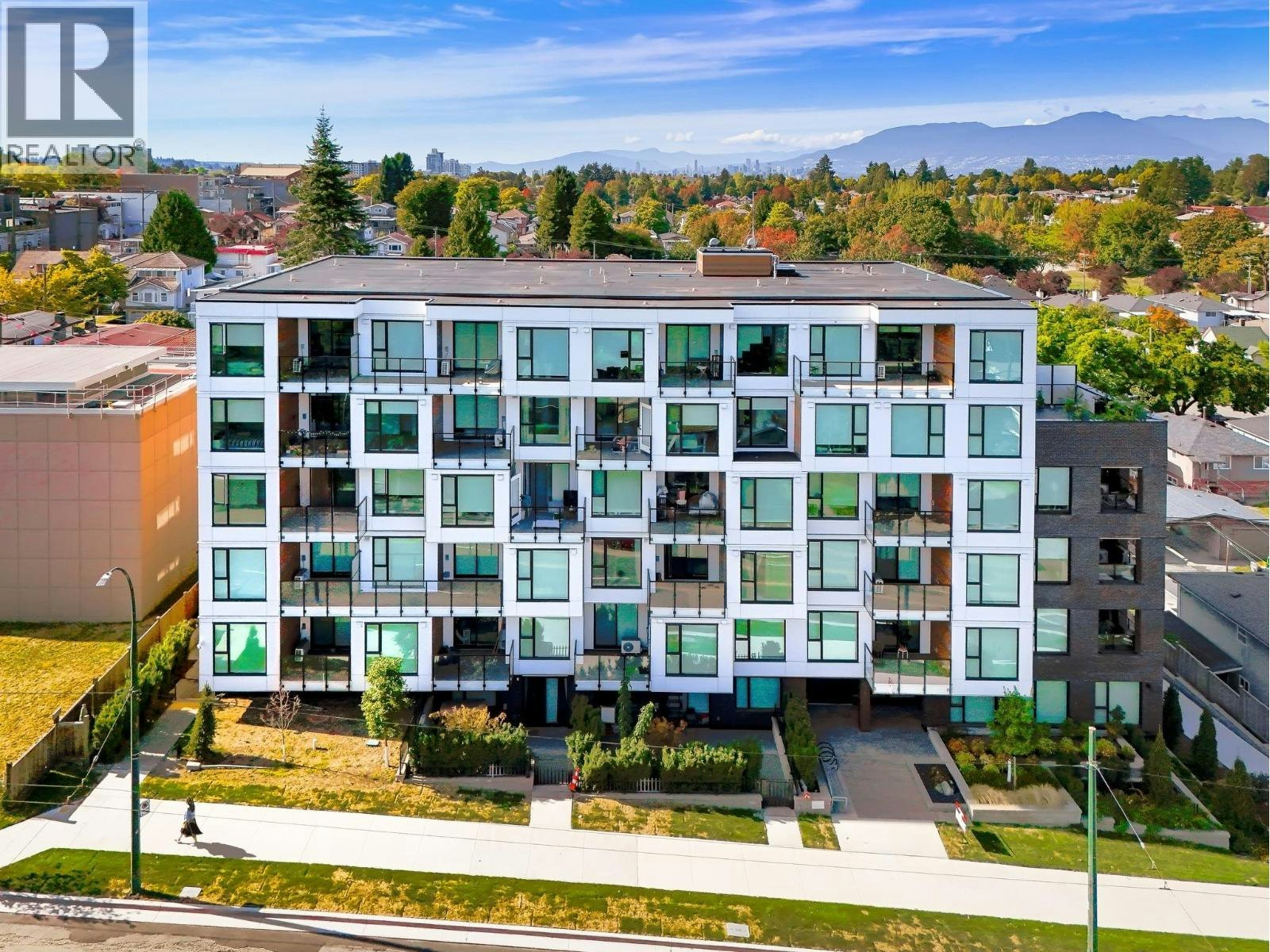 406-5399 Joyce Street, Vancouver, BC, V5R 4H3