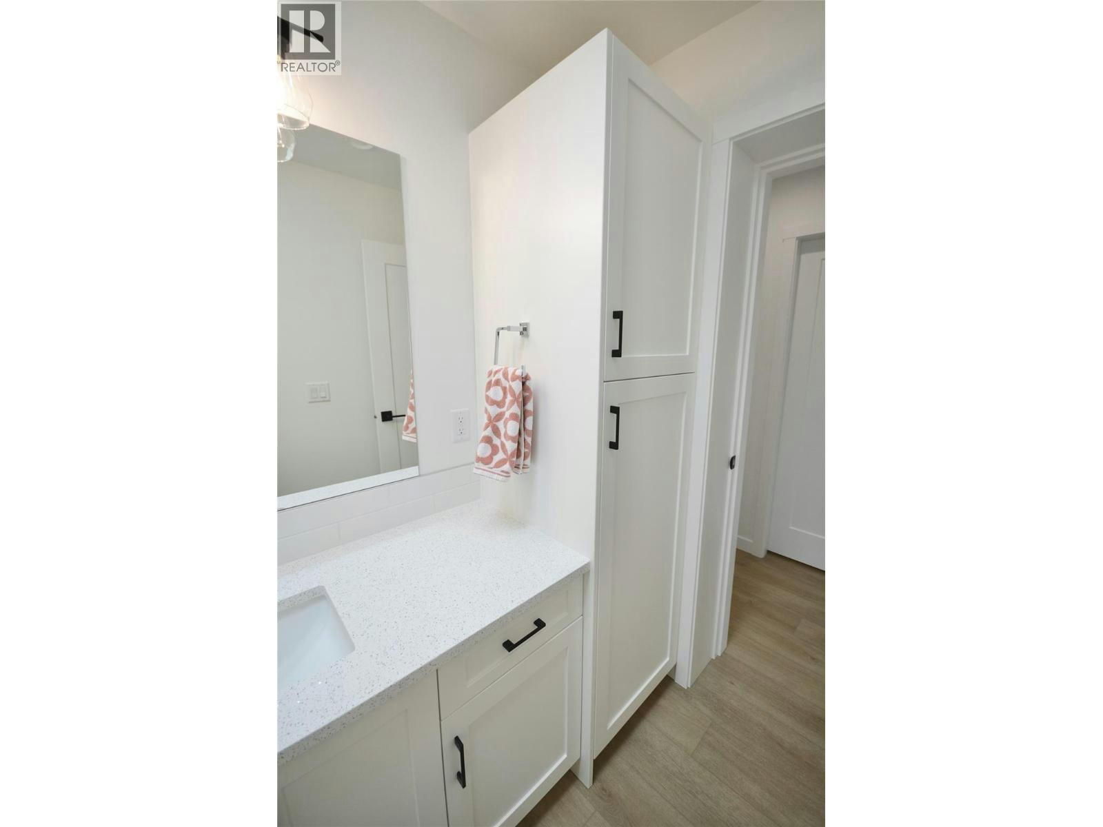 200-12204 Westside Road, Vernon, BC, V1H 2A4 - 31
