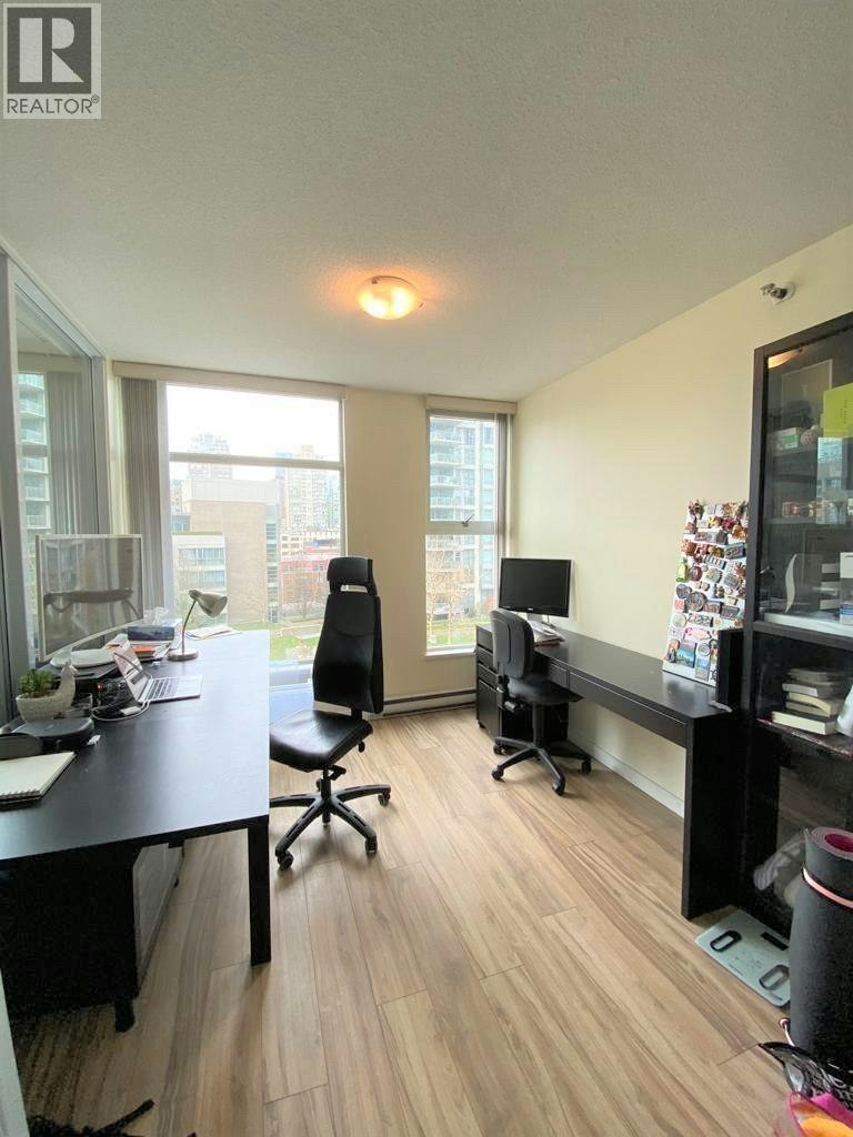 802-1009 Expo Boulevard, Vancouver, BC, V6Z 2V9 - 3