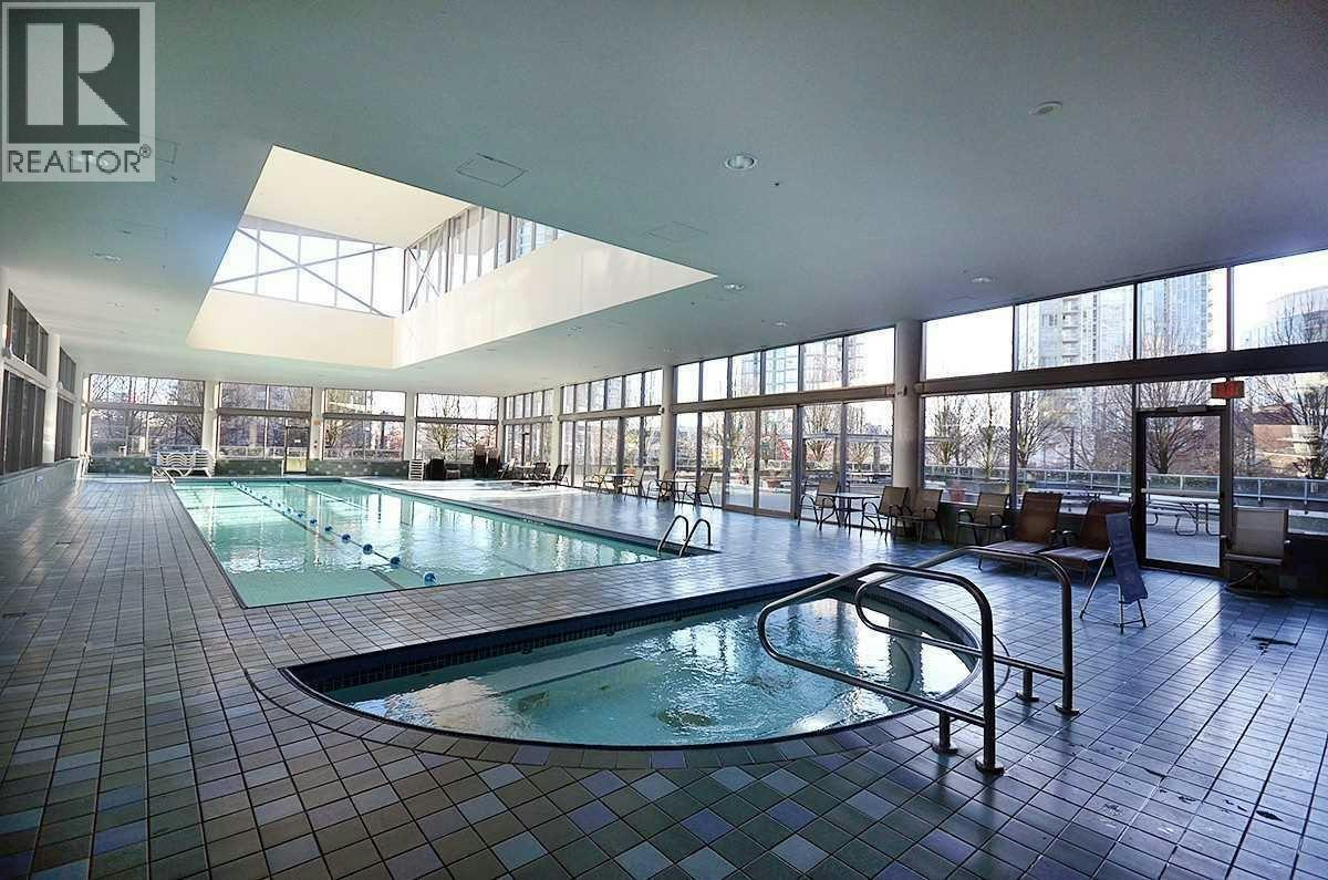 802-1009 Expo Boulevard, Vancouver, BC, V6Z 2V9 - 17