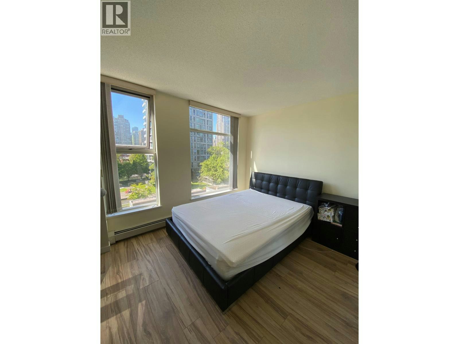 802-1009 Expo Boulevard, Vancouver, BC, V6Z 2V9 - 8