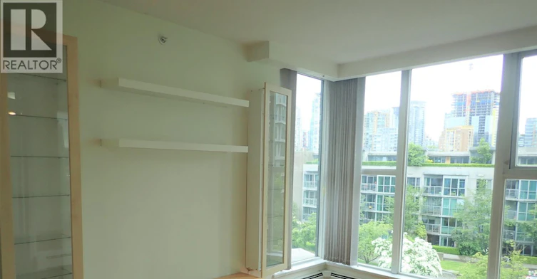 802-1009 Expo Boulevard, Vancouver, BC, V6Z 2V9