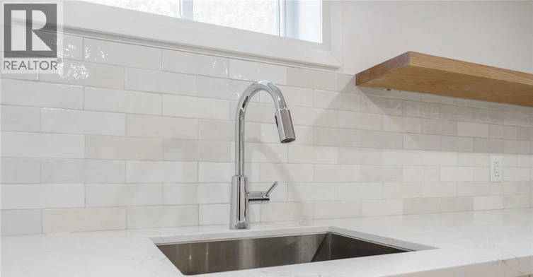 2 (Lower-5678 Woodland Boulevard, Niagara Falls, ON, L2G 5K8 - 23