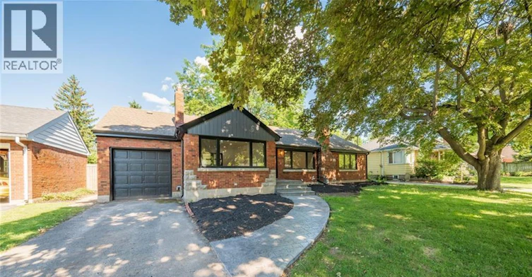 2 (Lower-5678 Woodland Boulevard, Niagara Falls, ON, L2G 5K8 - 2