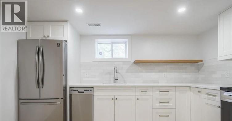 2 (Lower-5678 Woodland Boulevard, Niagara Falls, ON, L2G 5K8 - 22